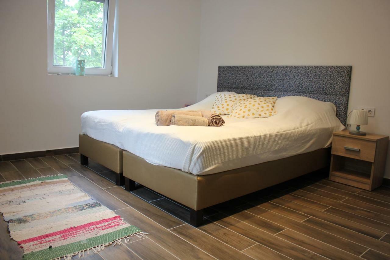 Magnolia Apartman Apartment ชิโอฟก ภายนอก รูปภาพ